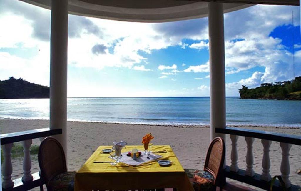 Gem Holiday Beach Resort St. George's Екстериор снимка