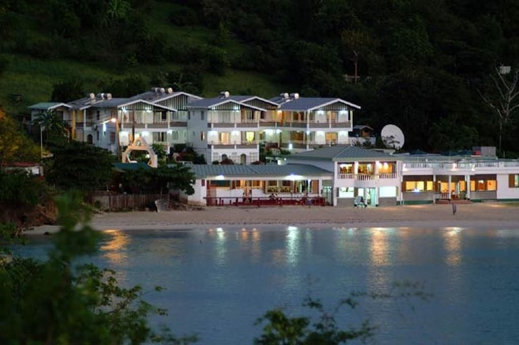 Gem Holiday Beach Resort St. George's Екстериор снимка